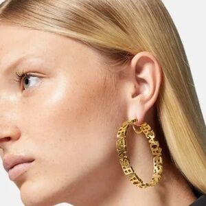 650$ Versace “Versace” Goldtone Hoop Earrings NEW